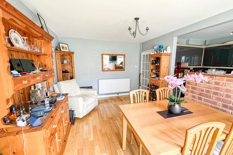 11 Glebelands Road, Filton, Bristol, BS34 7AD