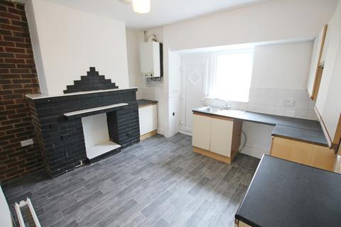 2 bedroom terraced house to rent, Washington Street, Accrington