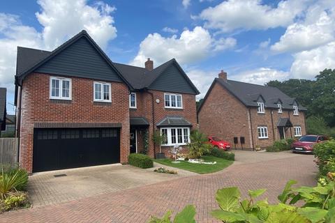 5 bedroom detached house for sale, Geoff Morrison Way, Uttoxeter