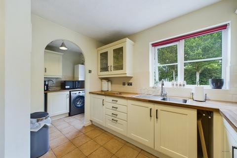 28 Sedgefield Road, Branston, Burton-on-trent, DE14 3GN