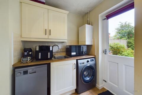 28 Sedgefield Road, Branston, Burton-on-trent, DE14 3GN