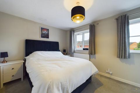 28 Sedgefield Road, Branston, Burton-on-trent, DE14 3GN