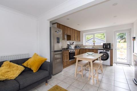 53 Byrd Crescent, Penarth, CF64 3QU