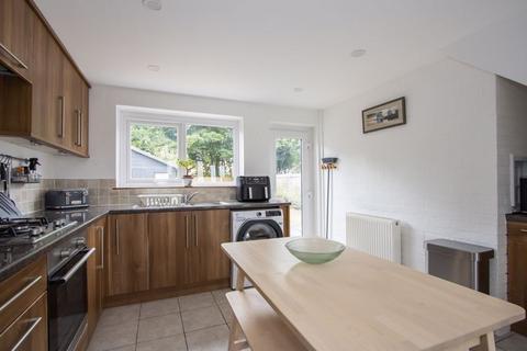 53 Byrd Crescent, Penarth, CF64 3QU