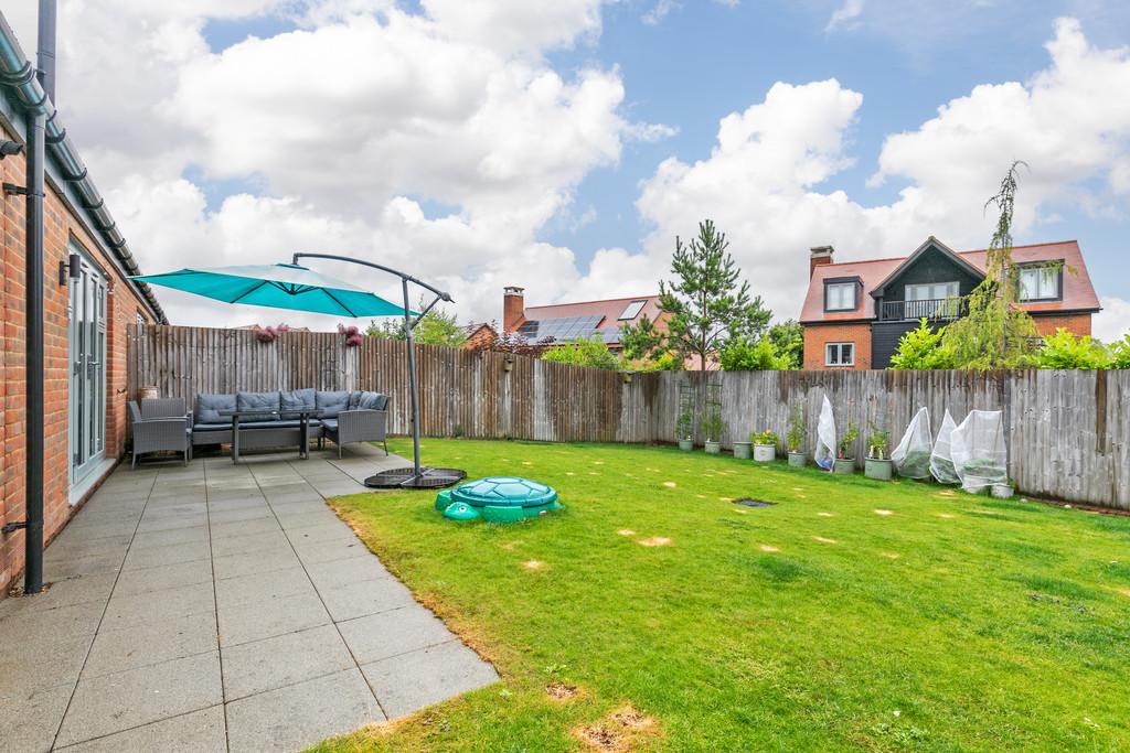 Belgarum - 12 Bingham Road SO22 6 GB-24