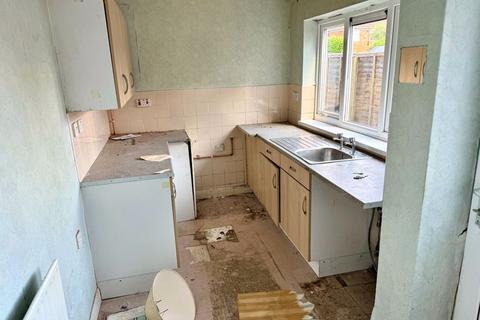 16 Ashtree Road, Walsall, WS3 4LR