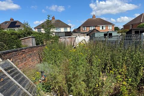 16 Ashtree Road, Walsall, WS3 4LR