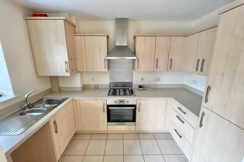 2 bedroom apartment to rent, Hornchurch Square, Hampshire GU14