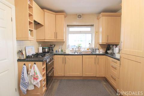 3 bedroom detached house for sale, Highgate Road, Queensbury, Bradford, BD13 1DJ