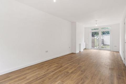 4 bedroom terraced house for sale, Foots Cray Lane, Sidcup, DA14 4NS