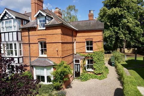 5 bedroom semi-detached house for sale, Iddesleigh Road, Woodhall Spa LN10