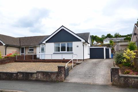 25 Broadmead, Gilwern, Abergavenny, NP7 0AN