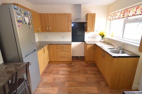 25 Broadmead, Gilwern, Abergavenny, NP7 0AN