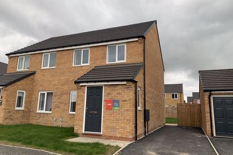3 bedroom semi-detached house to rent, 5 Langley Way, Horncastle, Lincs, LN9 6RU
