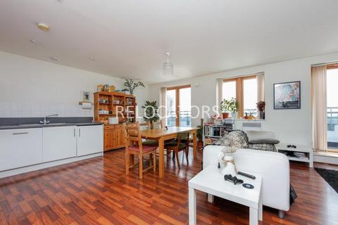 2 bedroom apartment for sale, Meath Crescent, Bethnal Green E2