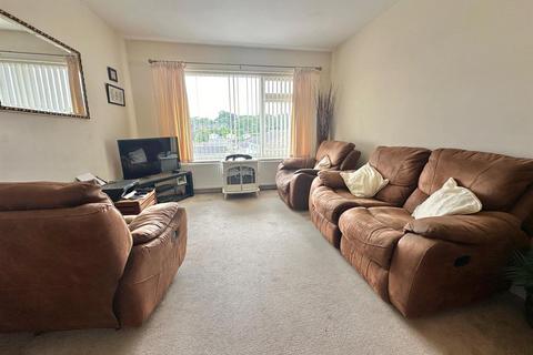 6 Trewidden Close, Truro, TR1 1LN
