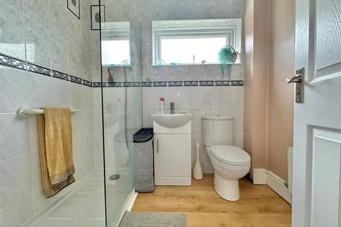 6 Trewidden Close, Truro, TR1 1LN
