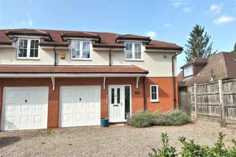 4 bedroom semi-detached house for sale, Old Woking Road, Woking GU22