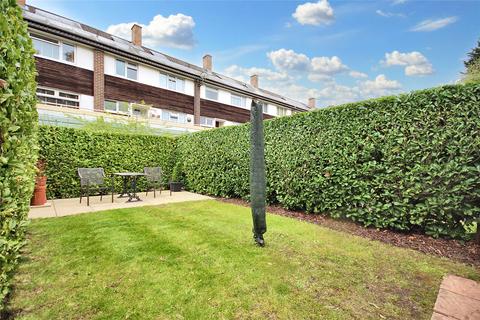 20 Bonsey Lane, Woking, GU22 9PT