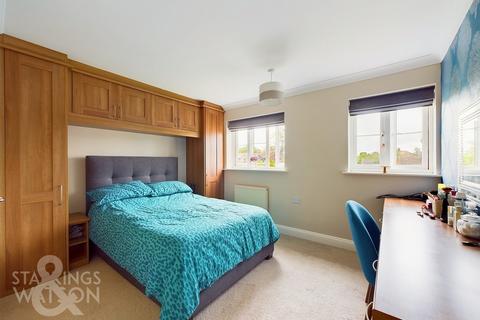 4 bedroom detached house for sale, Acorn Close, Lingwood, Norwich