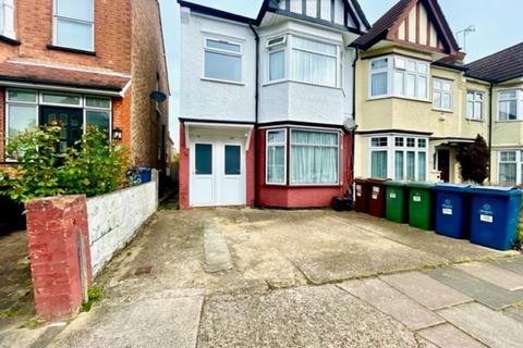 58 Hide Road, Harrow, HA1 4SF