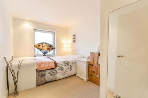 2 bedroom flat to rent, Tiltman Place, Holloway, London