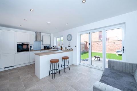 3 bedroom semi-detached house for sale, 2 Station Drive, off Horncastle Road, Wragby
