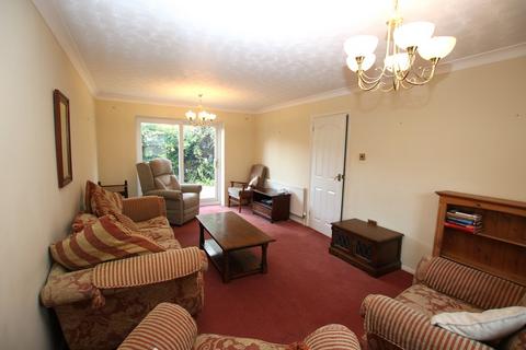 4 bedroom detached house for sale, Standrums, Dunmow