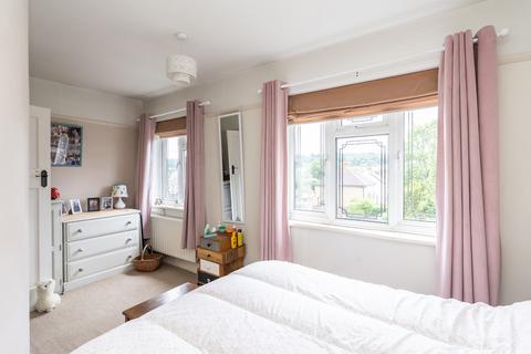 3 bedroom semi-detached house for sale, Fairfield Drive, Dorking