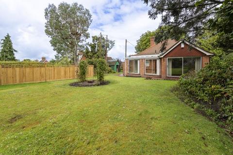 2 bedroom detached bungalow for sale, High Street, Buxted