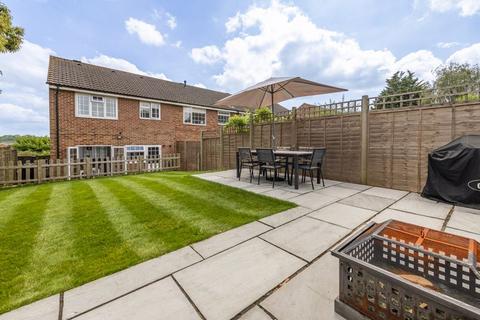 3 bedroom end of terrace house for sale, Downsview Crescent, Uckfield