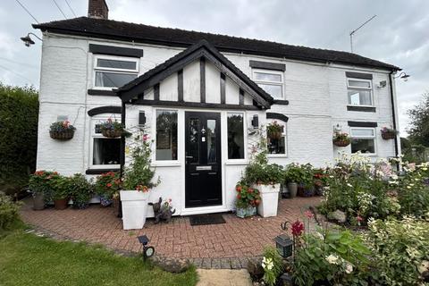 3 bedroom cottage for sale, Whitehurst Lane, Stoke-On-Trent