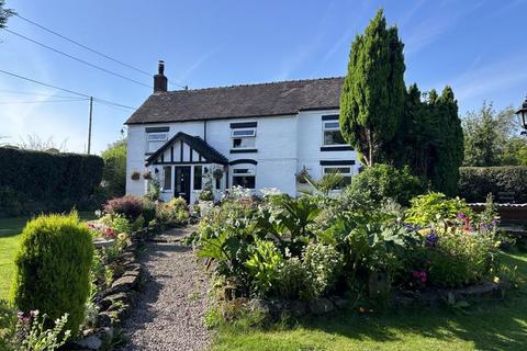 3 bedroom cottage for sale, Whitehurst Lane, Stoke-On-Trent