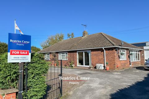 4 bedroom detached bungalow for sale, Folly Road, Bury St. Edmunds IP28