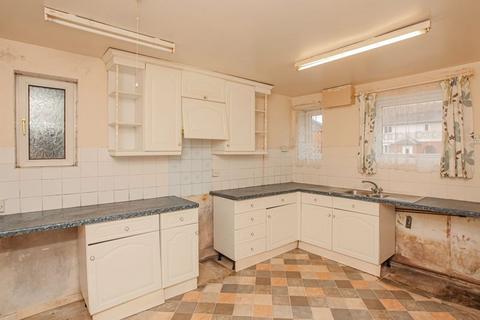 3 bedroom terraced house for sale, Springfield Avenue, Banbury - NO ONWARD CHAIN