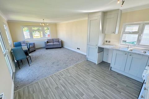 1 bedroom park home for sale, Cheveley Park, Grantham