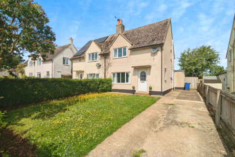 2 bedroom end of terrace house to rent, Bicester OX27