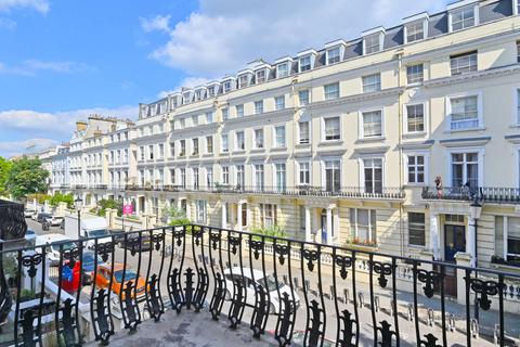 1 bedroom flat to rent, Pembridge Gardens, London, W2