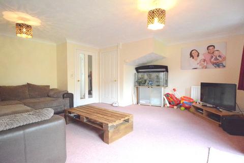 2 bedroom terraced house to rent, All Saints Rise, Warfield, RG42