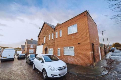 3 bedroom maisonette for sale, Stratford Road, Newcastle Upon Tyne