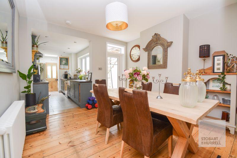 Dining Room to...