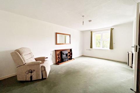 2 bedroom retirement property for sale, Ganderton Court, Pershore