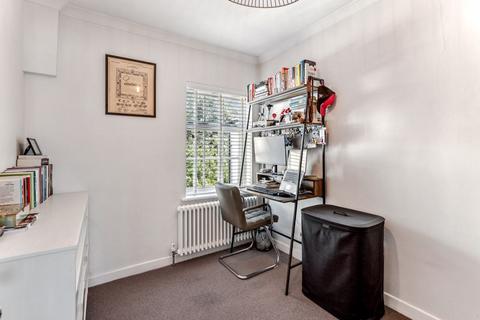 2 bedroom terraced house for sale, Southbank, Thames Ditton, KT7