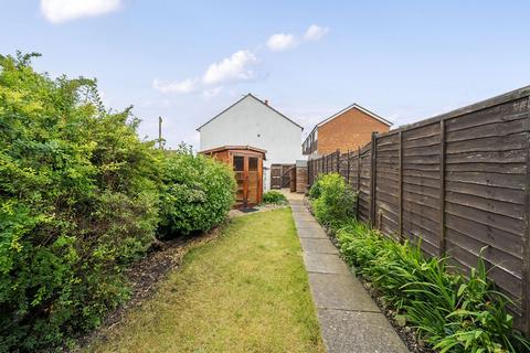 2 bedroom terraced house for sale, Cross Street North, Bedfordshire LU6