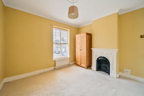 7 Cross Street North, Dunstable, LU6 1ND