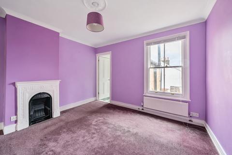 7 Cross Street North, Dunstable, LU6 1ND