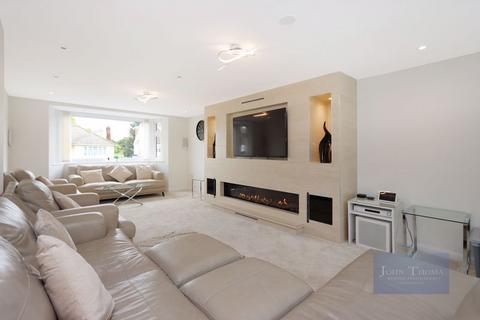 5 bedroom detached house for sale, Lechmere Avenue, Chigwell IG7