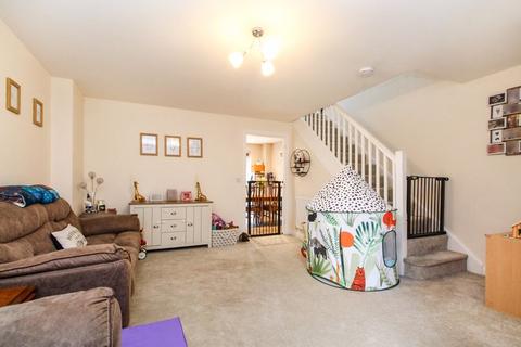 undefined, Burr Close, Bedford MK42