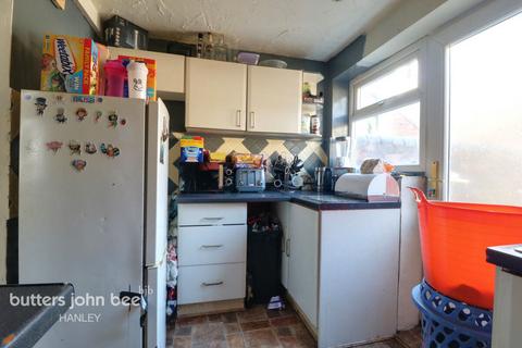 2 bedroom end of terrace house for sale, Nash Peake Street, Tunstall, ST6 5BS