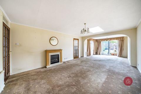 2 bedroom bungalow for sale, Copthorne Road, Kidlington OX5